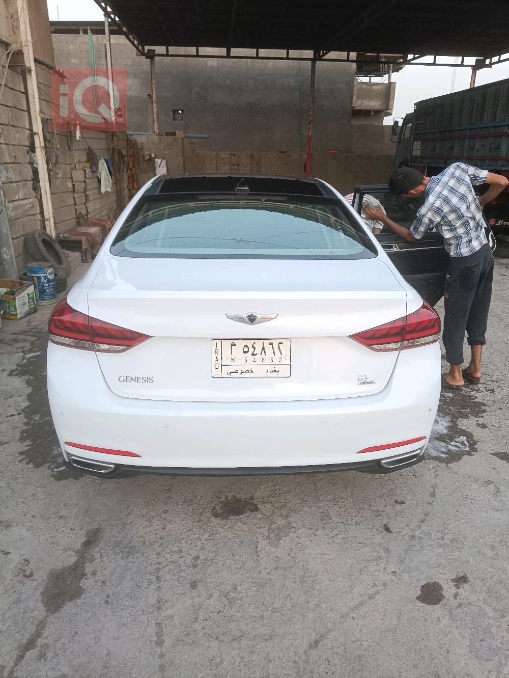 هيونداي جنسس